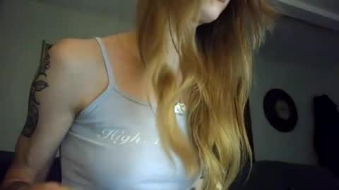 sweetgirlls online show from June 2, 3:40 am