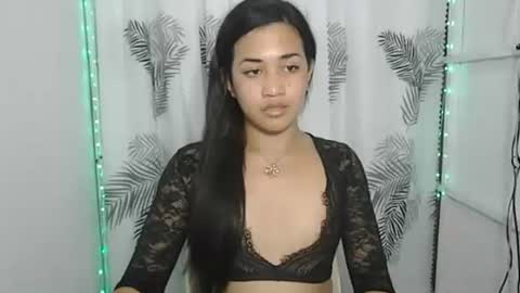 sweetgirly_jessa online show from November 12, 8:23 am