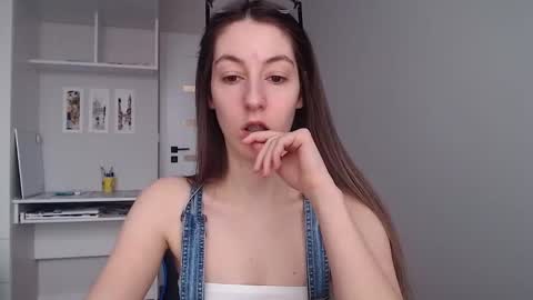 Emma  online show from February 9, 10:28 am