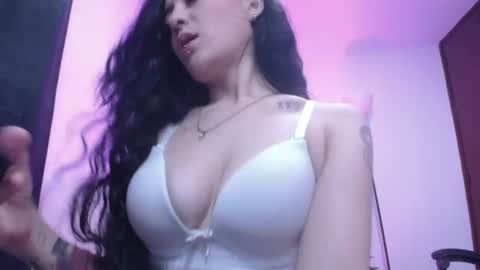   online show from July 3, 8:37 pm