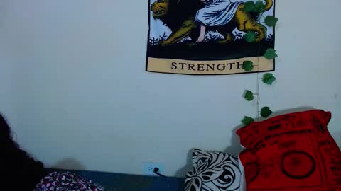 Snapshot of sweetie_maryy chatting on October 20, 6:55 pm Maria my insta sweetie maryy online show from October 20, 6:55 pm