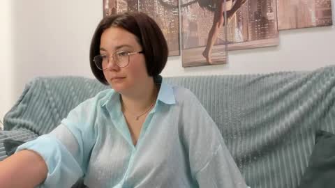 ROZZY online show from June 4, 1:44 am