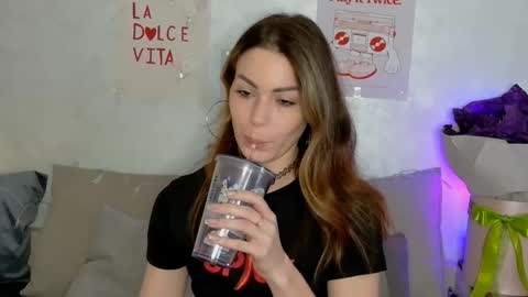 Daddy Babby Girl online show from March 25, 7:55 am