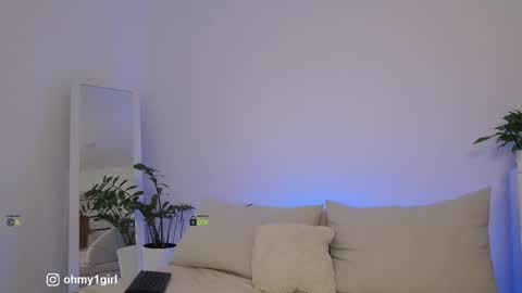 SweetKira1 online show from December 21, 4:33 pm