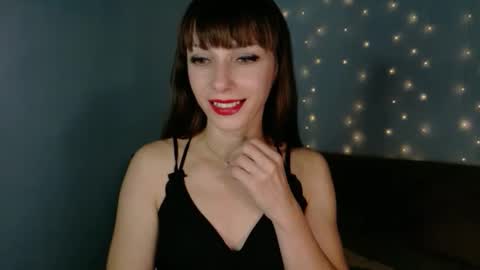Snapshot of sweetledyselin chatting on October 17, 10:13 pm SweetLedySelin online show from October 17, 10:13 pm