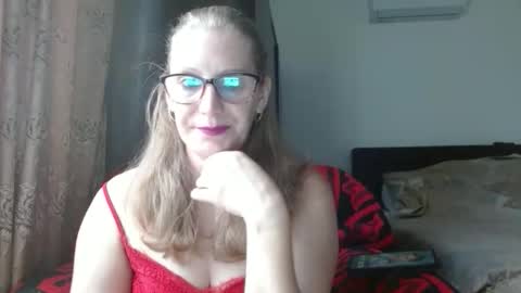 sweetmayaxoxo online show from November 29, 9:46 am