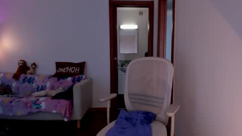 Mila online show from April 3, 12:47 pm