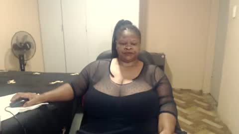 sweetnoziexxx online show from March 29, 6:12 am