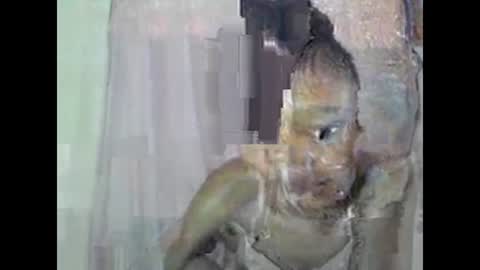 ESTHER online show from March 8, 3:00 pm