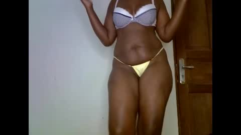 sweetrenne online show from February 4, 5:10 am