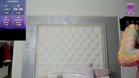 Goddess Allysse online show from December 18, 1:56 pm