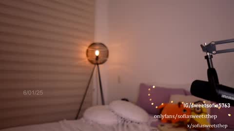 Sofia  online show from January 7, 4:08 am