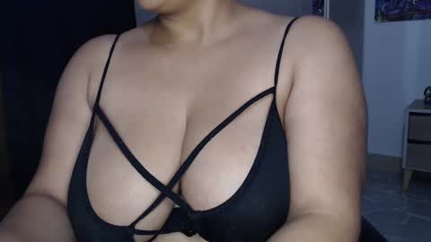 sweett_candy1 online show from October 1, 3:33 am