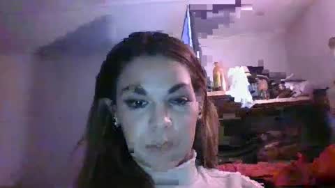 Snapshot of sweetwendi15 chatting on December 31, 4:06 am sweetwendi15 online show from December 31, 4:06 am