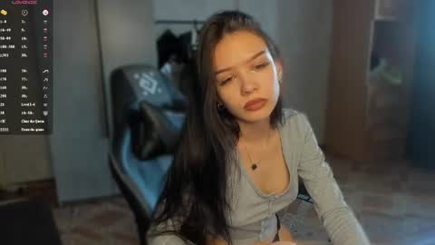 sweetydeviliya online show from June 18, 3:52 am