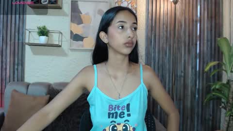 LAURA online show from September 22, 12:25 pm