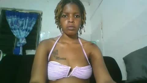 sweetz_candice online show from April 1, 10:29 pm