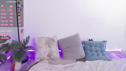 Helen  online show from October 27, 8:58 pm