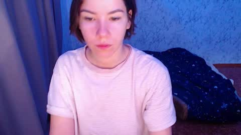 Snapshot of syrendixon chatting on October 13, 2:36 am SyrenDixon online show from October 13, 2:36 am