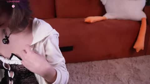 Heeey im Helena3 -- fav555100333 -- pvts only premium and after my public show 3 online show from April 30, 2:39 am