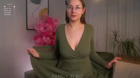 Molly online show from November 6, 1:22 am