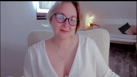 tallinnlove online show from June 1, 10:50 am