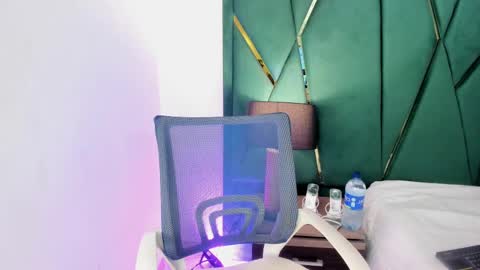 Snapshot of tamara_myller1 chatting on October 16, 12:30 pm Tamara online show from October 16, 12:30 pm