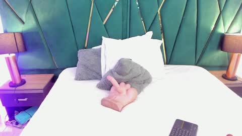 Snapshot of tamara_myller1 chatting on January 22, 12:27 pm Tamara online show from January 22, 12:27 pm