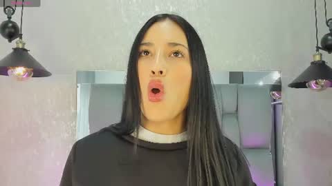 tamara_ssummer online show from July 1, 1:21 pm