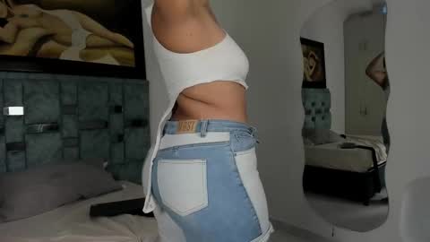 tamaraa online show from October 30, 1:01 pm