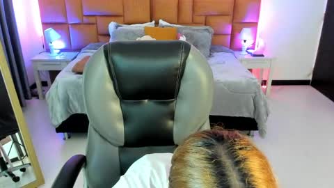 Tamy  online show from April 4, 8:18 pm