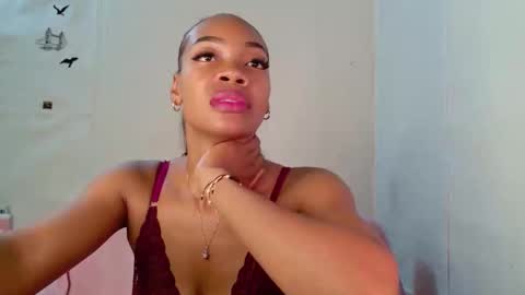 tamylynn online show from March 3, 11:44 pm