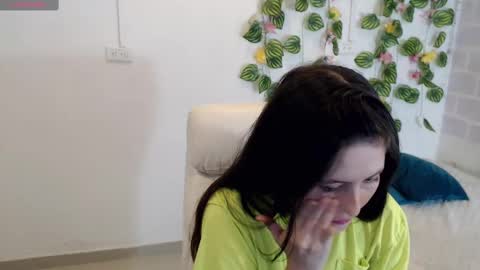 Tania  online show from October 6, 4:34 pm