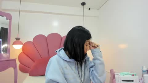 TANIT ANGELS online show from December 13, 1:22 pm