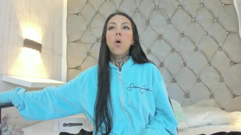 TANIT ANGELS online show from January 3, 3:05 am