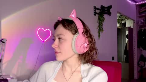 Darlin online show from May 11, 10:18 pm