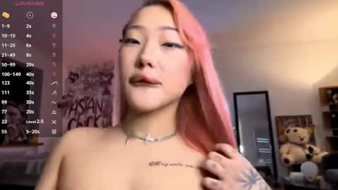 Viola online show from March 1, 6:51 pm