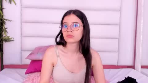 tatiana_arboleda online show from March 16, 4:37 am