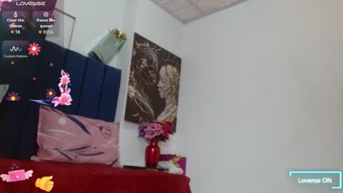 Snapshot of tatiana_star1 chatting on October 2, 11:54 pm tatiana_star1 online show from October 2, 11:54 pm