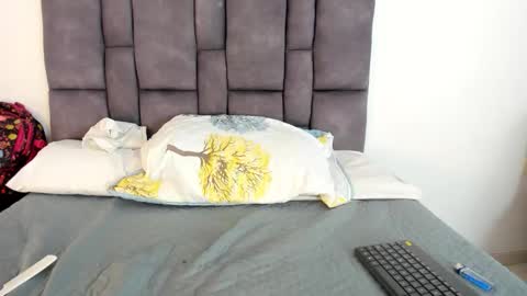 Tati online show from April 27, 1:52 pm