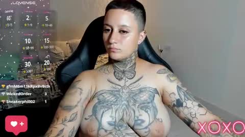 jess online show from November 4, 7:52 pm