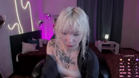 tattoo_artbaby online show from May 14, 1:22 am