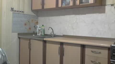 Snapshot of tatyanka_ chatting on December 6, 1:29 am tatyanka_ online show from December 6, 1:29 am