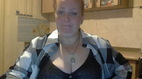 Snapshot of tatyanka_ chatting on October 23, 2:06 am tatyanka_ online show from October 23, 2:06 am