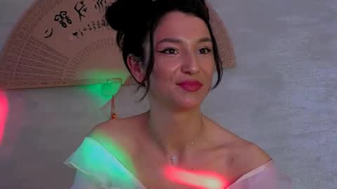 TayaKayan online show from March 30, 2:05 pm