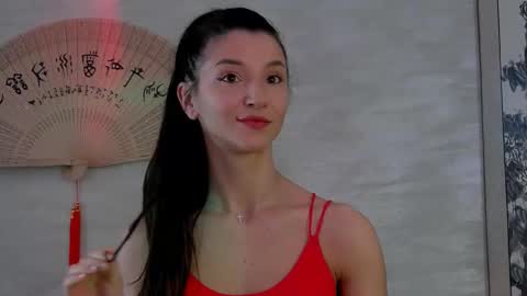 TayaKayan online show from April 13, 9:43 am