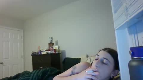 taylorslay online show from March 6, 7:36 am