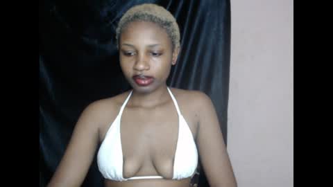 teasexkitty online show from July 15, 11:09 pm