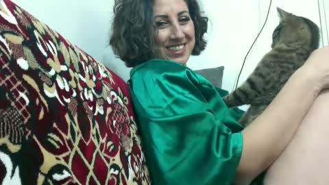 Snapshot of teasexpert4444 chatting on March 4, 6:39 pm ALICIA--- online show from March 4, 6:39 pm