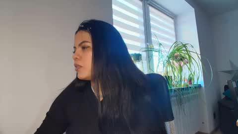 Amazing SALOME online show from January 19, 9:49 am